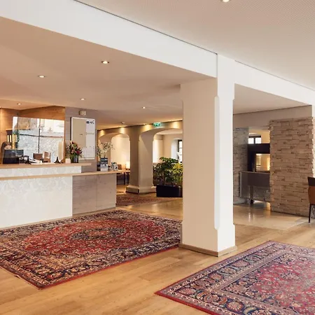 Bon Alpina Инсбрук