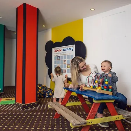 Bon Alpina Semesteranläggning (resort) 3*