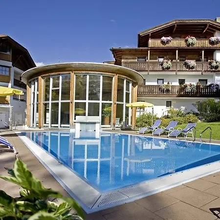 Bon Alpina 3*