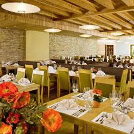 Bon Alpina Semesteranläggning (resort) 3*