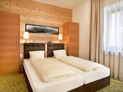 Semesteranläggning (resort) Bon Alpina 3*