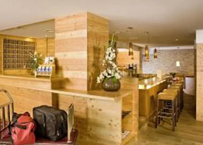 Курортний комплекс Bon Alpina Інсбрук