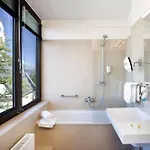 Bon Alpina Semesteranläggning (resort)